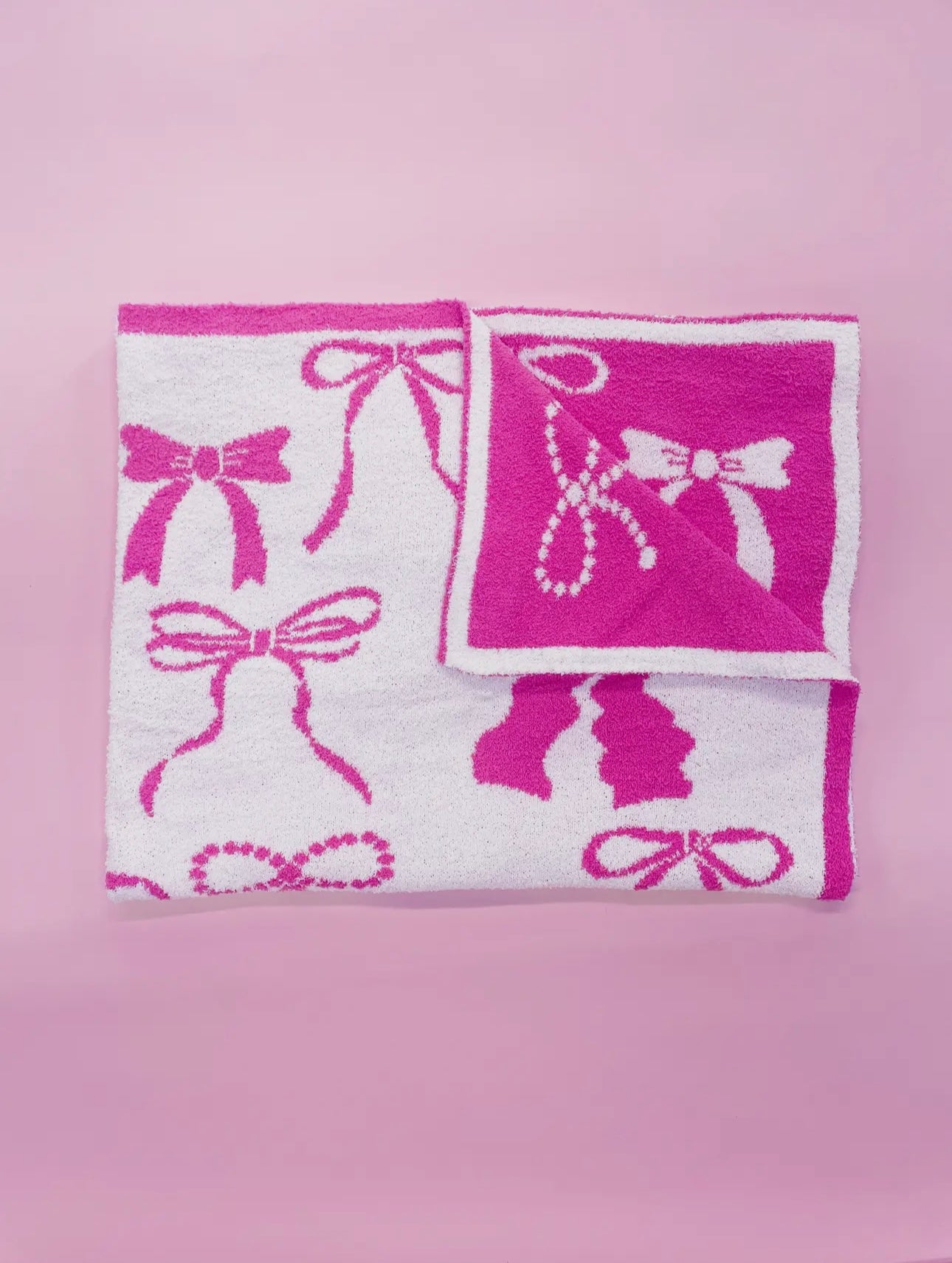 Cozy Pink Bows Luxury Throw Blanket